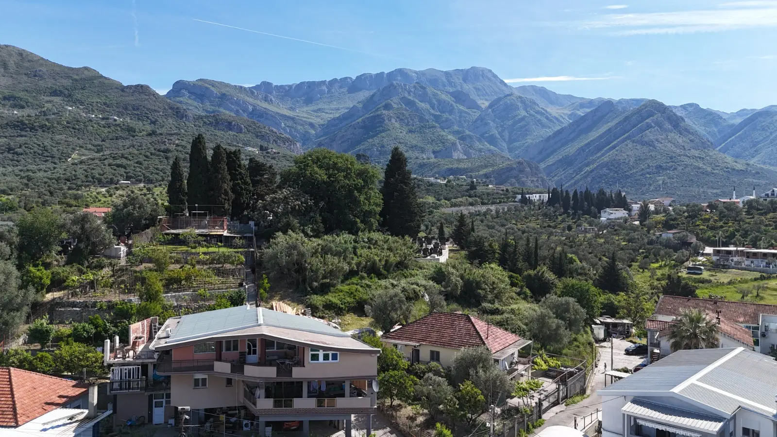 Blick vom Grundstück, Rumija-Massiv und Richtung Stari Bar